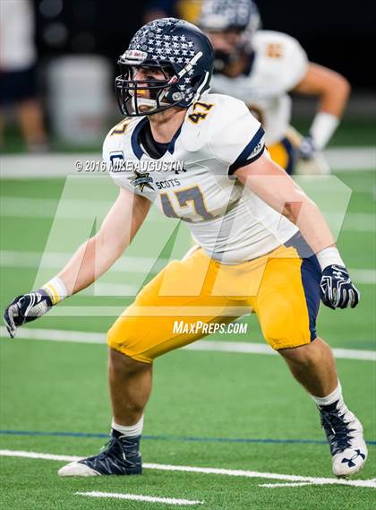 Thumbnail 1 in Lake Ridge vs. Highland Park (UIL 5A DI Reg Semi-Final) photogallery.