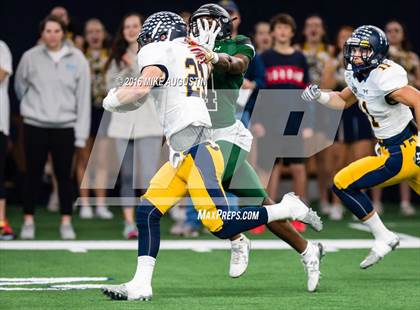 Thumbnail 2 in Lake Ridge vs. Highland Park (UIL 5A DI Reg Semi-Final) photogallery.