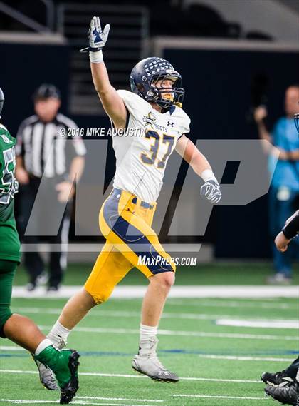 Thumbnail 3 in Lake Ridge vs. Highland Park (UIL 5A DI Reg Semi-Final) photogallery.