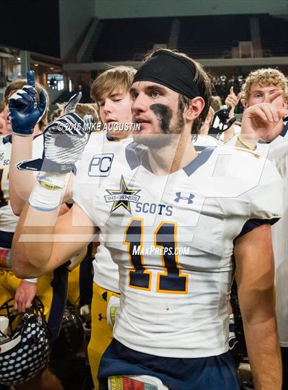 Thumbnail 2 in Lake Ridge vs. Highland Park (UIL 5A DI Reg Semi-Final) photogallery.