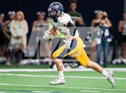 Thumbnail 1 in Lake Ridge vs. Highland Park (UIL 5A DI Reg Semi-Final) photogallery.