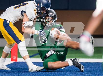Thumbnail 2 in Lake Ridge vs. Highland Park (UIL 5A DI Reg Semi-Final) photogallery.