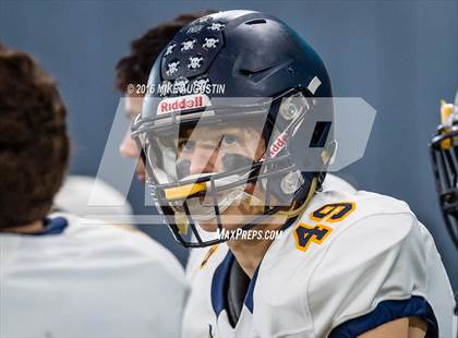 Thumbnail 1 in Lake Ridge vs. Highland Park (UIL 5A DI Reg Semi-Final) photogallery.