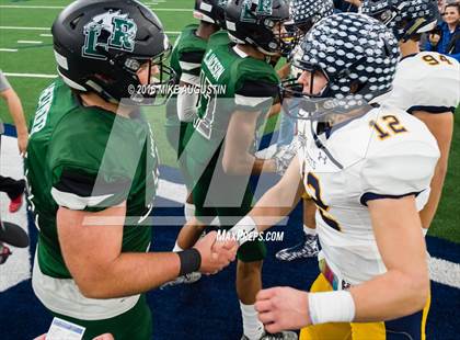Thumbnail 2 in Lake Ridge vs. Highland Park (UIL 5A DI Reg Semi-Final) photogallery.