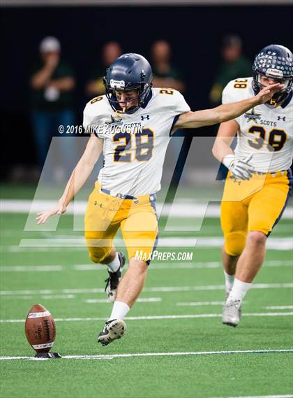 Thumbnail 2 in Lake Ridge vs. Highland Park (UIL 5A DI Reg Semi-Final) photogallery.