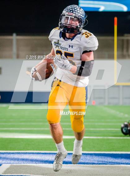 Thumbnail 2 in Lake Ridge vs. Highland Park (UIL 5A DI Reg Semi-Final) photogallery.