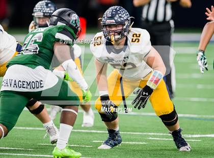 Thumbnail 1 in Lake Ridge vs. Highland Park (UIL 5A DI Reg Semi-Final) photogallery.