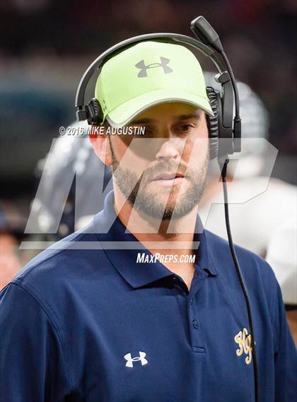Thumbnail 1 in Lake Ridge vs. Highland Park (UIL 5A DI Reg Semi-Final) photogallery.