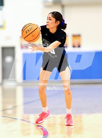 Thumbnail 2 in Fountain Hills vs Phoenix Country (PCDS Desert Classic) photogallery.