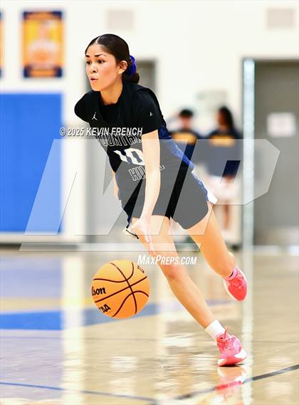 Thumbnail 2 in Fountain Hills vs Phoenix Country (PCDS Desert Classic) photogallery.