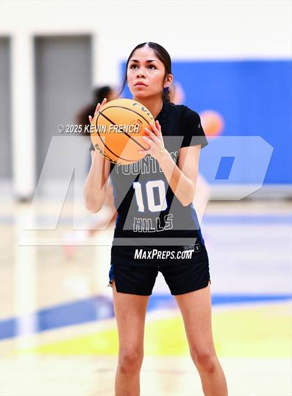 Thumbnail 2 in Fountain Hills vs Phoenix Country (PCDS Desert Classic) photogallery.