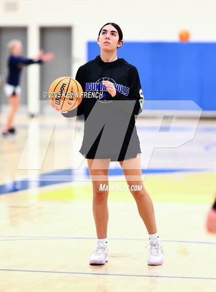 Thumbnail 1 in Fountain Hills vs Phoenix Country (PCDS Desert Classic) photogallery.