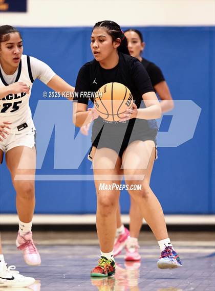 Thumbnail 1 in Fountain Hills vs Phoenix Country (PCDS Desert Classic) photogallery.