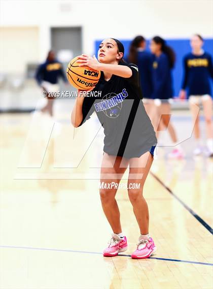 Thumbnail 3 in Fountain Hills vs Phoenix Country (PCDS Desert Classic) photogallery.