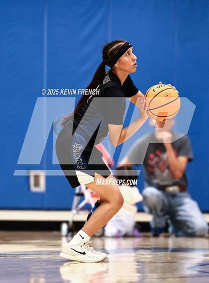 Thumbnail 2 in Fountain Hills vs Phoenix Country (PCDS Desert Classic) photogallery.