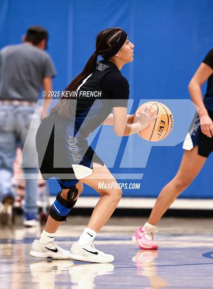 Thumbnail 2 in Fountain Hills vs Phoenix Country (PCDS Desert Classic) photogallery.