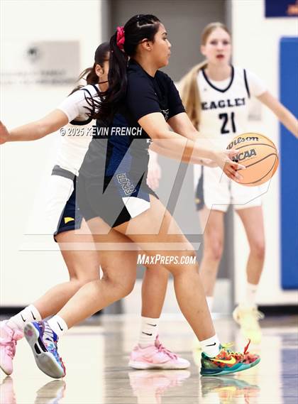 Thumbnail 3 in Fountain Hills vs Phoenix Country (PCDS Desert Classic) photogallery.