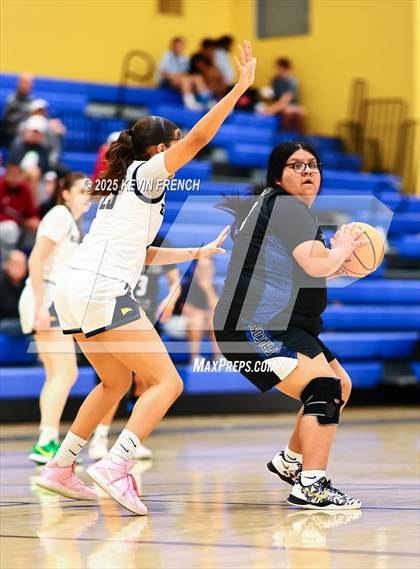 Thumbnail 2 in Fountain Hills vs Phoenix Country (PCDS Desert Classic) photogallery.