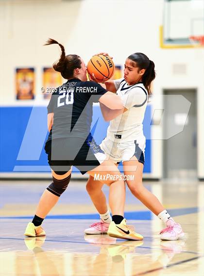 Thumbnail 2 in Fountain Hills vs Phoenix Country (PCDS Desert Classic) photogallery.