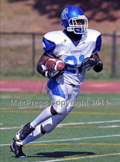 Thumbnail 3 in Riverhead @ Newfield photogallery.