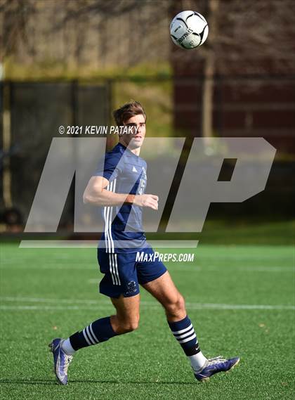 Thumbnail 2 in Fitch (Groton) vs. Wethersfield (CIAC Class L Final) photogallery.