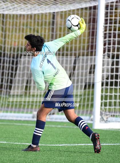Thumbnail 2 in Fitch (Groton) vs. Wethersfield (CIAC Class L Final) photogallery.