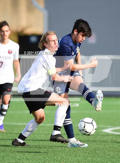 Thumbnail 2 in Fitch (Groton) vs. Wethersfield (CIAC Class L Final) photogallery.