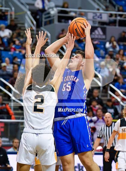 Thumbnail 2 in Mineral County vs. GV Christian (NIAA 1A State Championship) photogallery.