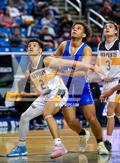 Thumbnail 2 in Mineral County vs. GV Christian (NIAA 1A State Championship) photogallery.