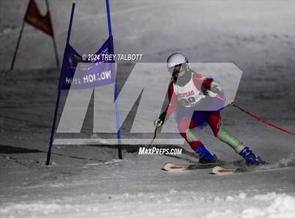 Thumbnail 3 in MCPSAC Hunt Hollow Giant Slalom photogallery.