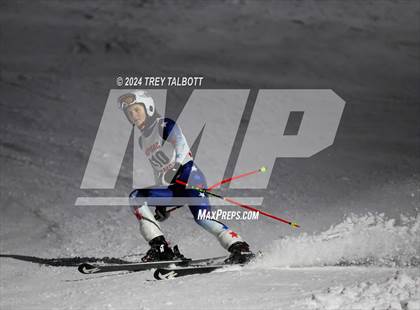 Thumbnail 3 in MCPSAC Hunt Hollow Giant Slalom photogallery.