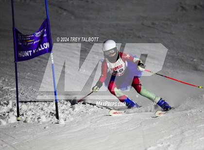 Thumbnail 3 in MCPSAC Hunt Hollow Giant Slalom photogallery.