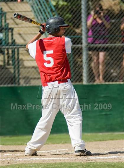 Thumbnail 2 in San Juan vs Capital Christian (CIF SJS D6 Final) photogallery.