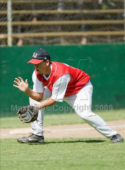 Thumbnail 2 in San Juan vs Capital Christian (CIF SJS D6 Final) photogallery.
