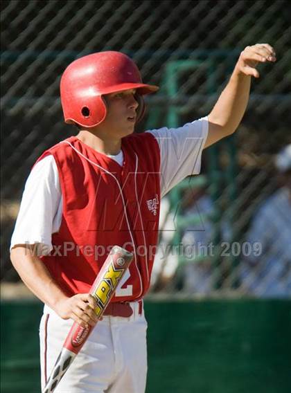 Thumbnail 3 in San Juan vs Capital Christian (CIF SJS D6 Final) photogallery.