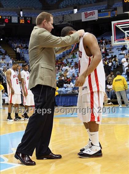 Thumbnail 3 in Goldsboro vs. Monroe (NCHSAA Class 1A Final) photogallery.