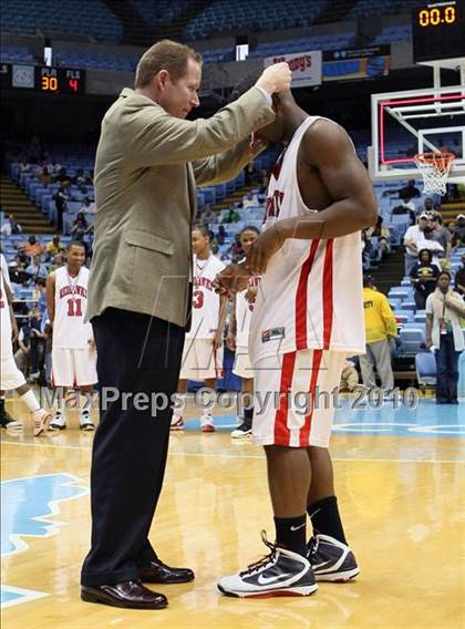 Thumbnail 3 in Goldsboro vs. Monroe (NCHSAA Class 1A Final) photogallery.