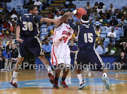 Thumbnail 2 in Goldsboro vs. Monroe (NCHSAA Class 1A Final) photogallery.