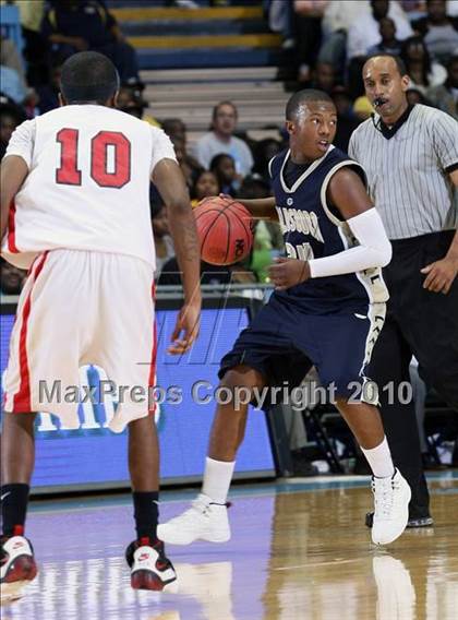 Thumbnail 2 in Goldsboro vs. Monroe (NCHSAA Class 1A Final) photogallery.