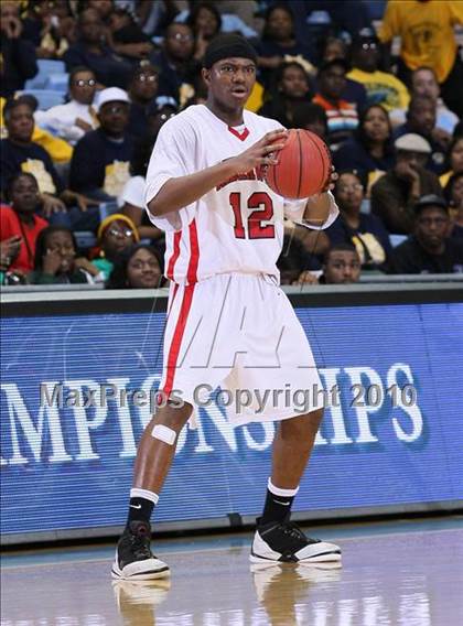 Thumbnail 3 in Goldsboro vs. Monroe (NCHSAA Class 1A Final) photogallery.