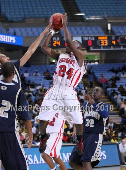 Thumbnail 2 in Goldsboro vs. Monroe (NCHSAA Class 1A Final) photogallery.