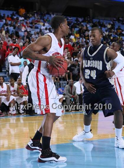 Thumbnail 3 in Goldsboro vs. Monroe (NCHSAA Class 1A Final) photogallery.