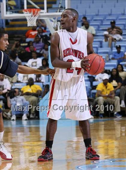 Thumbnail 3 in Goldsboro vs. Monroe (NCHSAA Class 1A Final) photogallery.