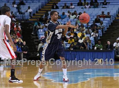 Thumbnail 2 in Goldsboro vs. Monroe (NCHSAA Class 1A Final) photogallery.