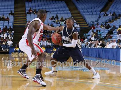 Thumbnail 2 in Goldsboro vs. Monroe (NCHSAA Class 1A Final) photogallery.