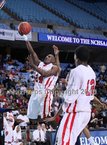 Thumbnail 1 in Goldsboro vs. Monroe (NCHSAA Class 1A Final) photogallery.