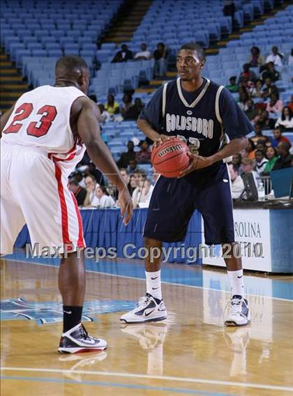 Thumbnail 3 in Goldsboro vs. Monroe (NCHSAA Class 1A Final) photogallery.