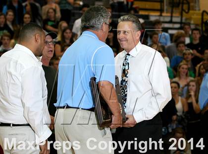 Thumbnail 3 in Drake vs. Archbishop Riordan (CIF NorCal Regional D3 Final) photogallery.