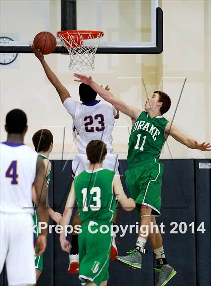 Thumbnail 3 in Drake vs. Archbishop Riordan (CIF NorCal Regional D3 Final) photogallery.