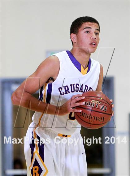 Thumbnail 1 in Drake vs. Archbishop Riordan (CIF NorCal Regional D3 Final) photogallery.